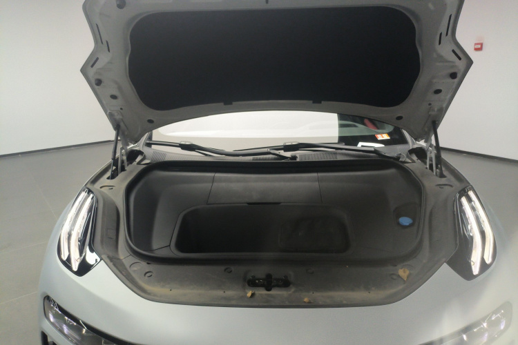 极氪 极氪001 FR 2024 汽车图片 #20