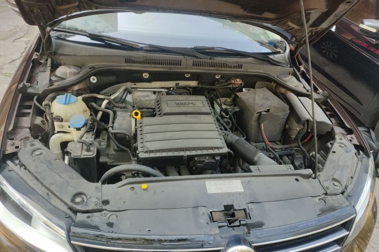 Volkswagen Sagitar 2018 صورة سيارة #20