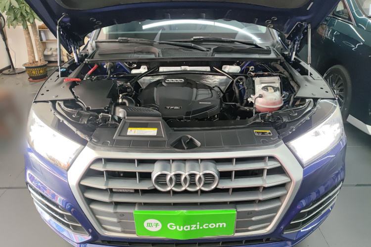 Audi Q5L 2019 صورة سيارة #20