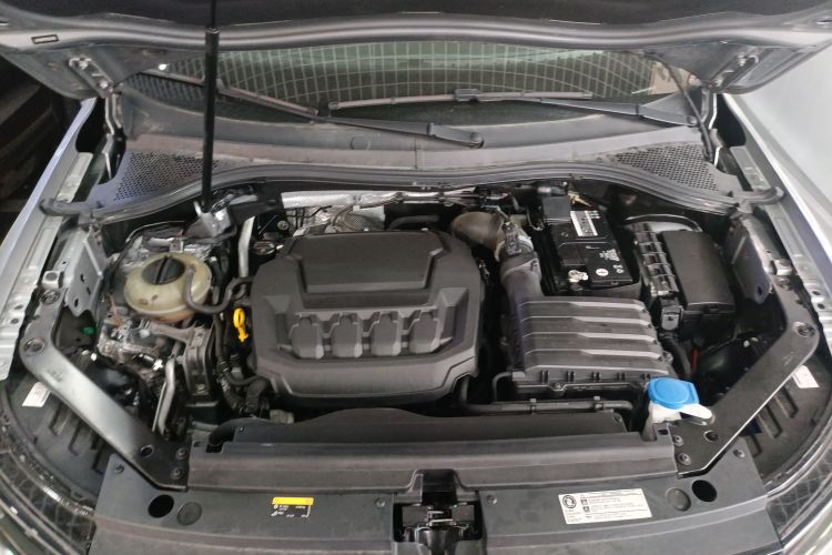 Volkswagen Tiguan X 2023 immagine di auto #20