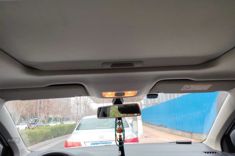 VS5 2019 car image #20
