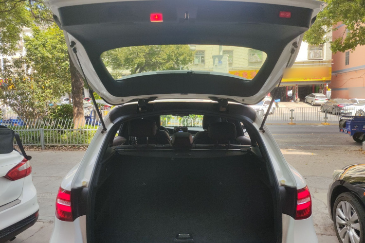 Mercedes-Benz GLC Class 2016 صورة سيارة #20