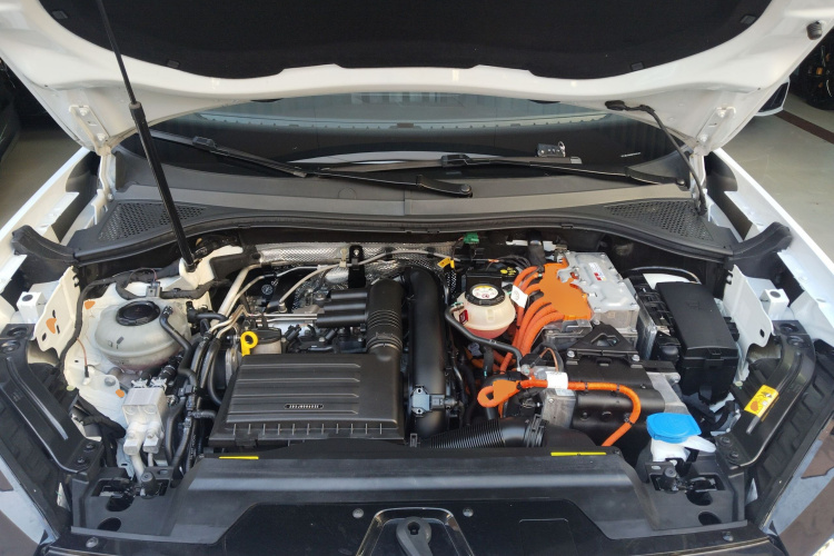 Volkswagen Tayron GTE 2022 car image #20