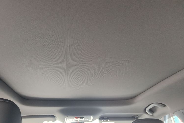 BYD e7 2025 imagem de carro #20