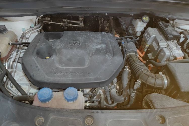 Changan UNI-K iDD 2022 car image #20