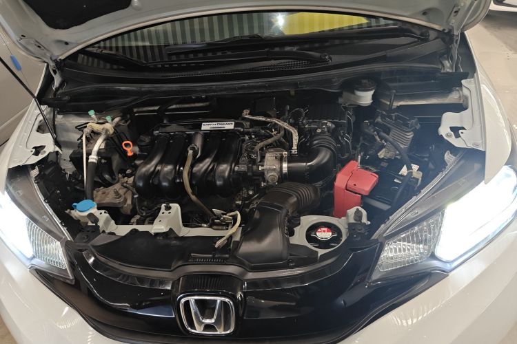 Honda Fit 2015 car image #20