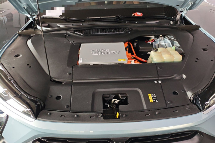 MG ES6 2021 car image #20