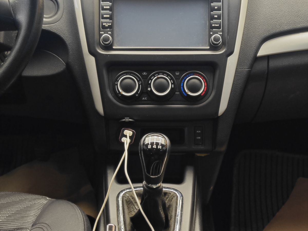 Forthing JOYEAR S50 2016 imagen de coche #20