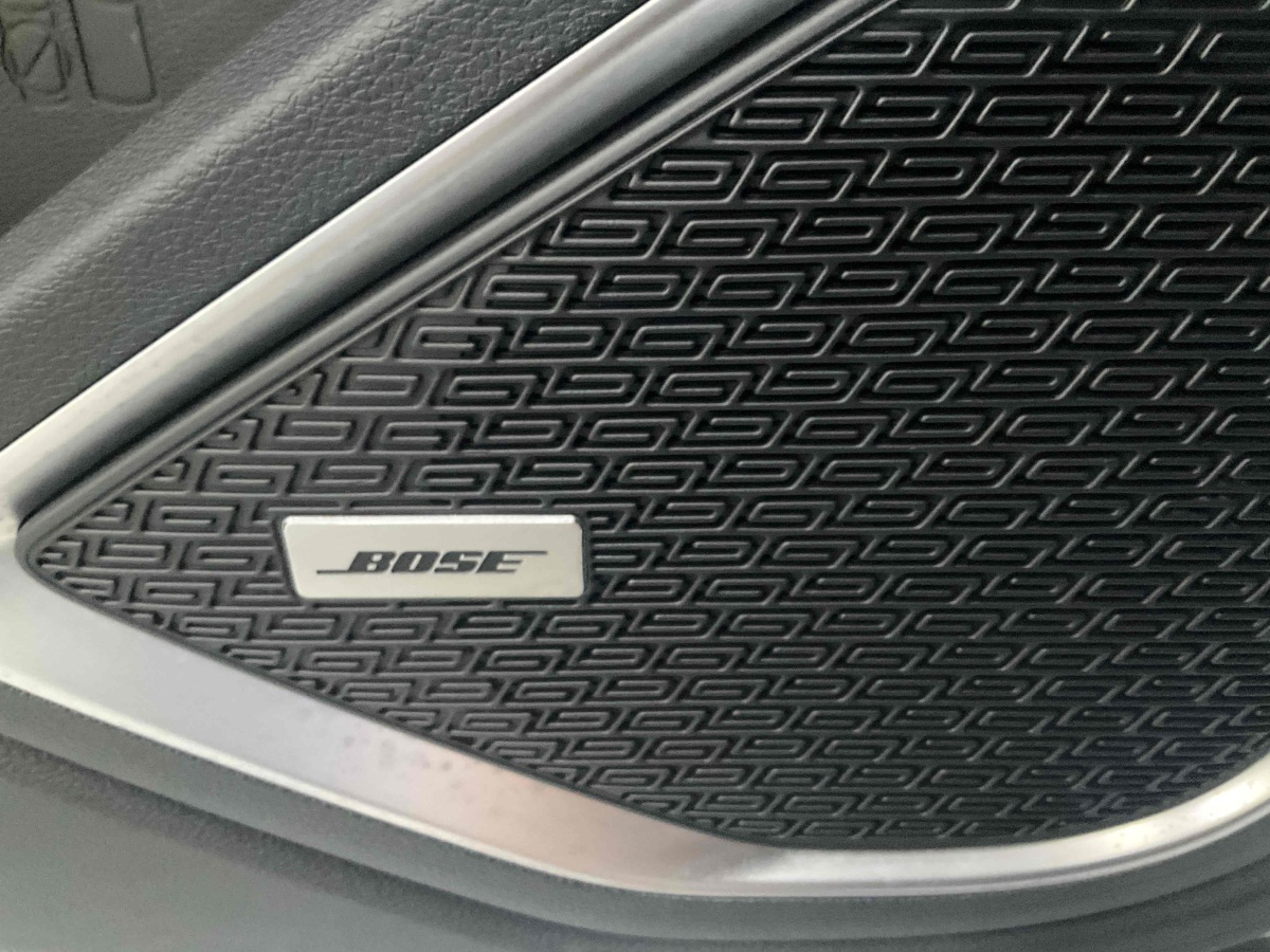 GEELY Tugella S 2022 #20 GEELY Tugella S 2022 car image #20