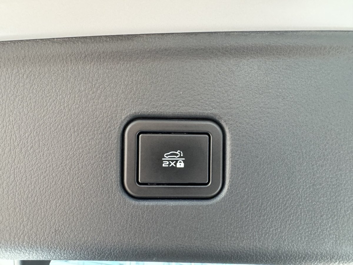 马自达 马自达EZ-6 2024 汽车图片 #20