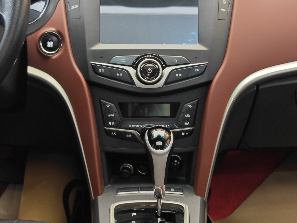 BYD G5 2016 car image #20