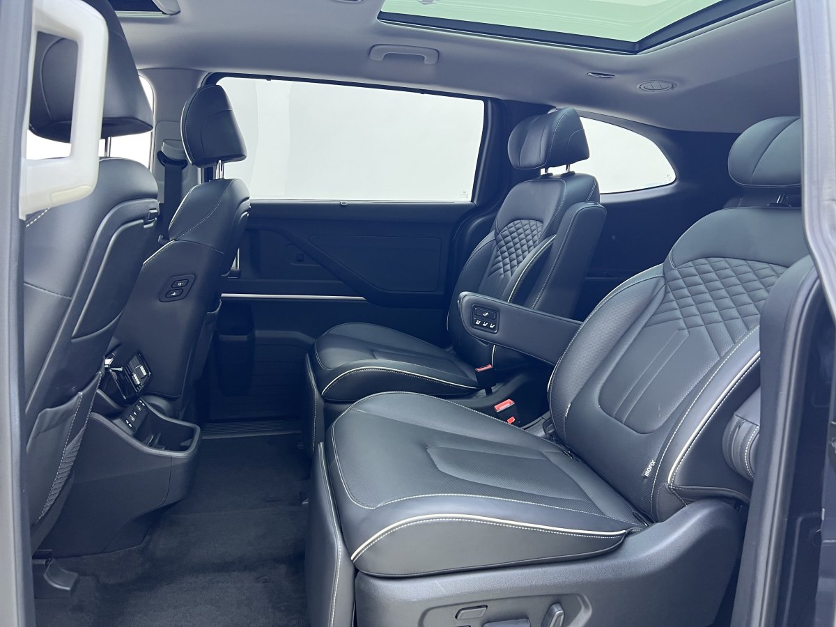 Hyundai Custo 2023 car image #20