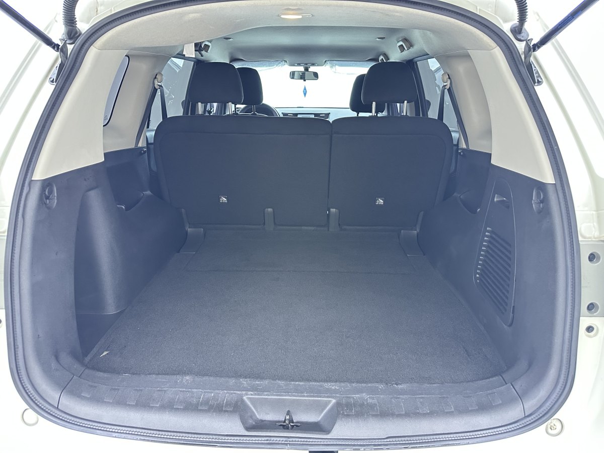 日产 途达 2023 汽车图片 #20