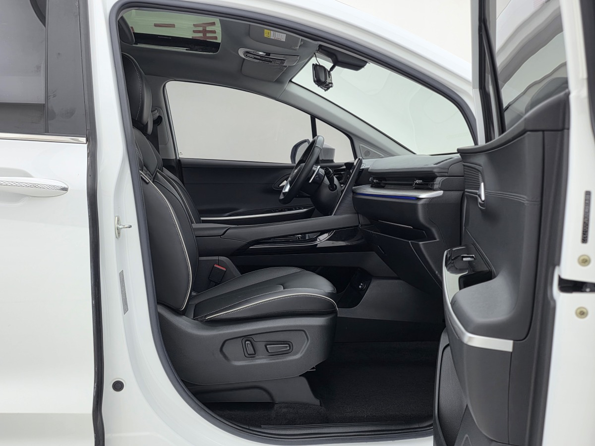 Hyundai Custo 2021 car image #20