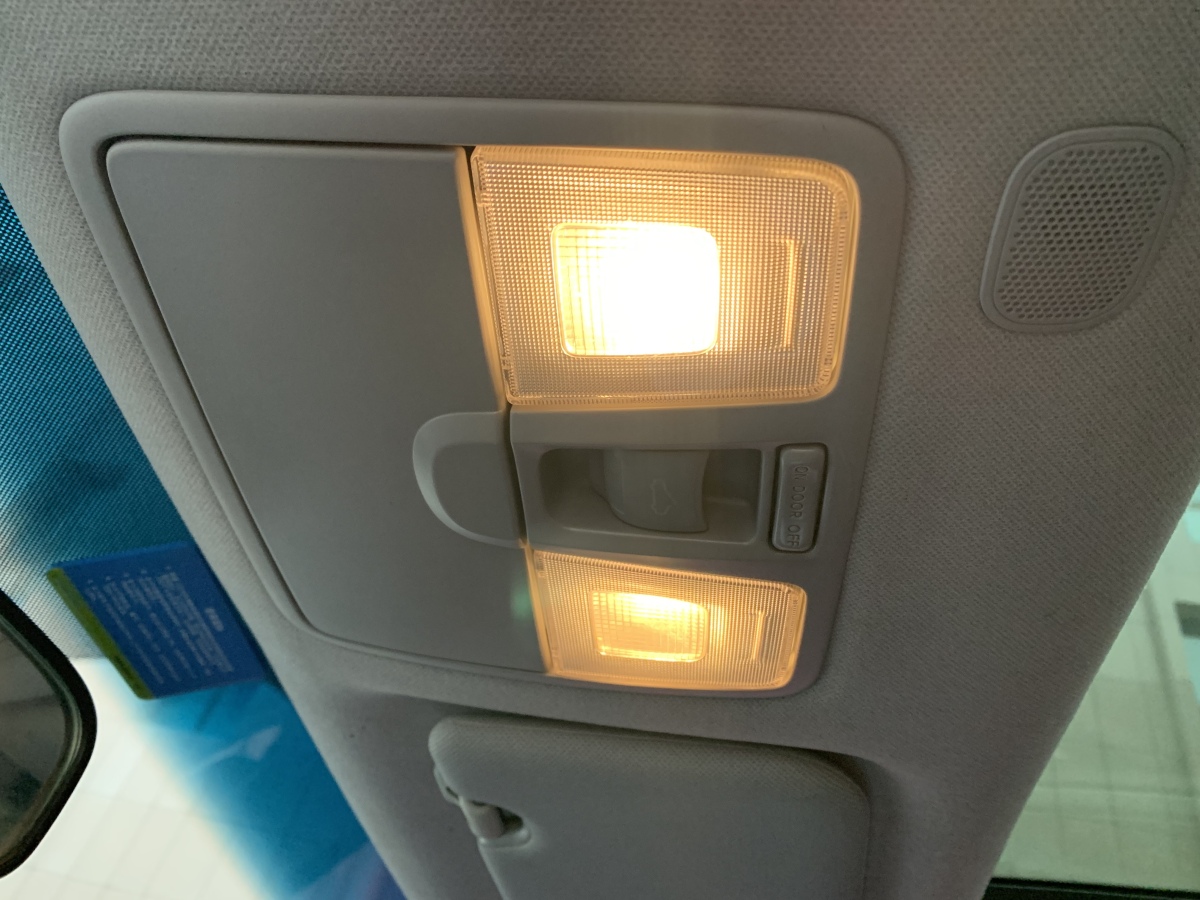 Hyundai Mistra 2017 car image #20