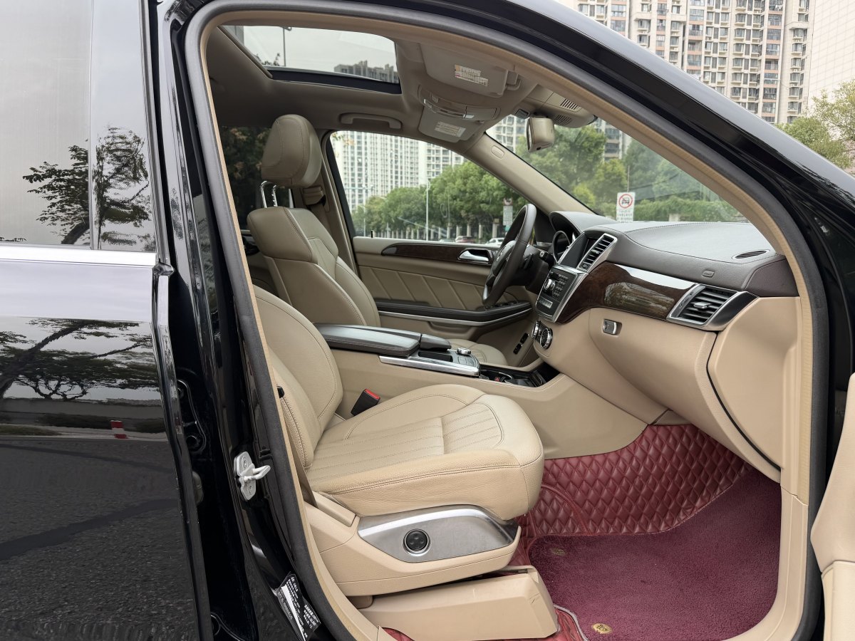 Mercedes-Benz GL Class 2015 #20 Mercedes-Benz GL Class 2015 car image #20