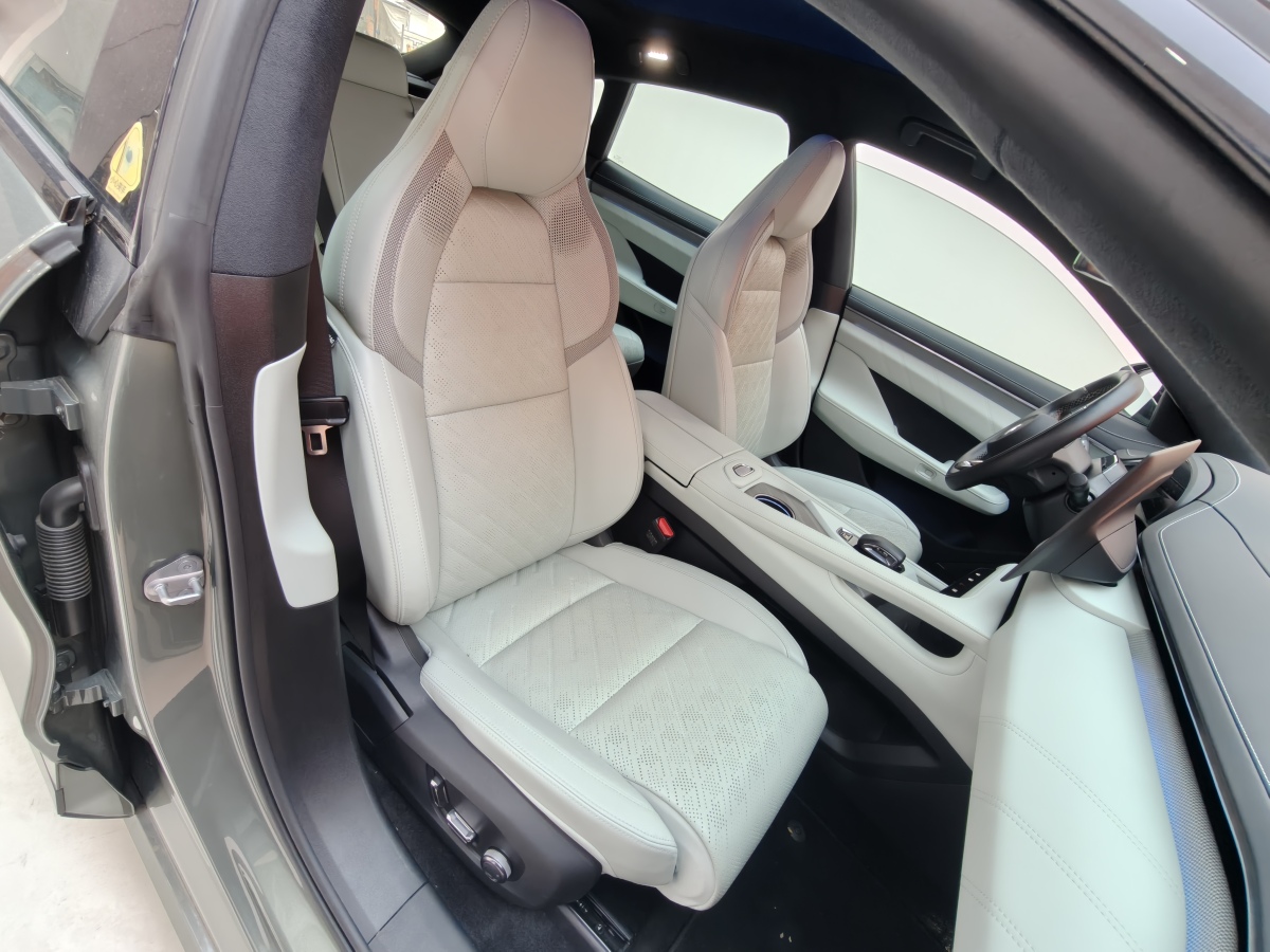 极氪 极氪001 FR 2024 汽车图片 #20