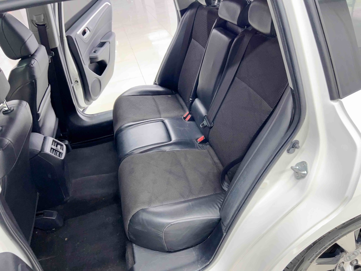 Honda Jade 2015 #20 Honda Jade 2015 car image #20