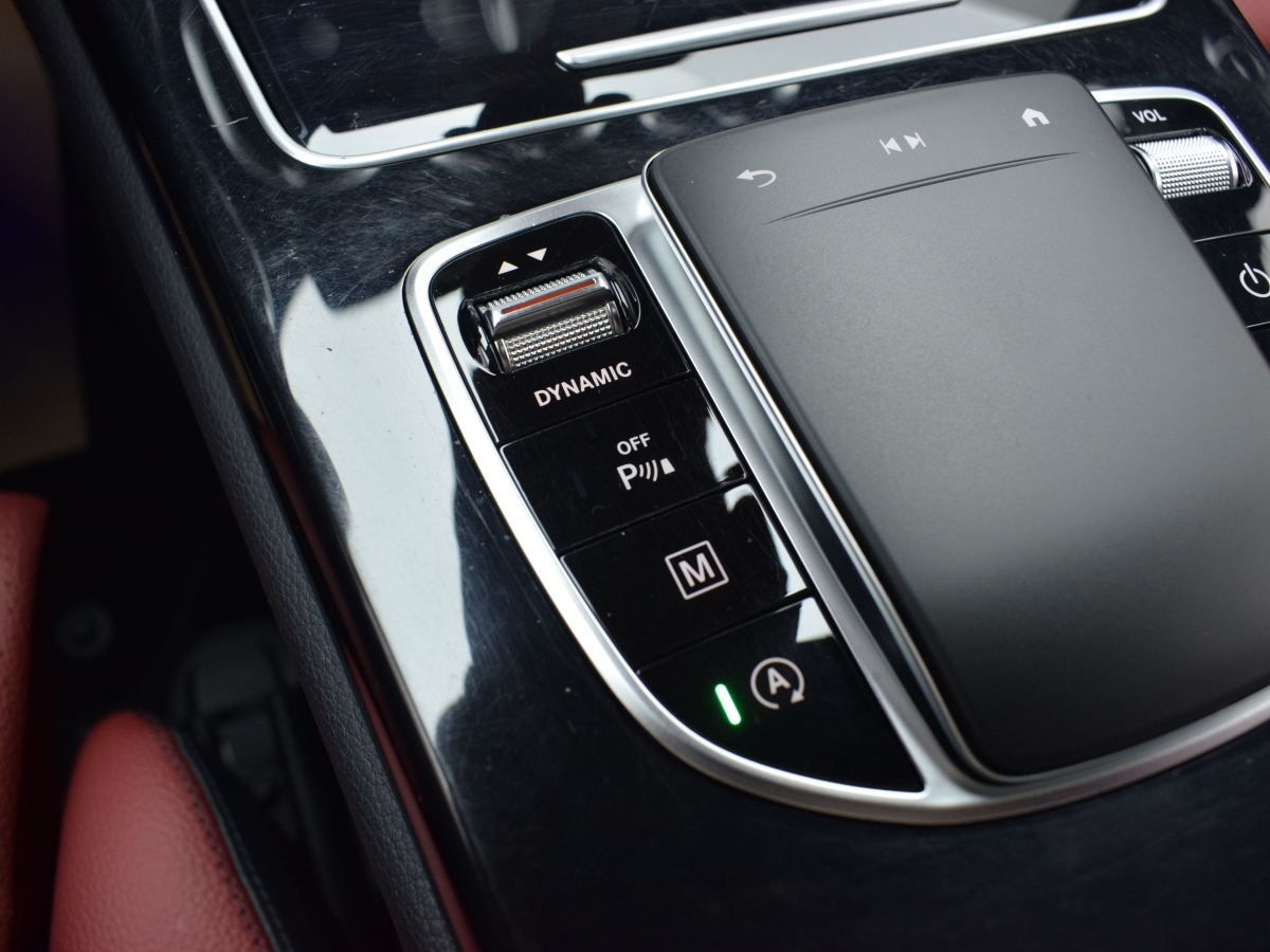 Mercedes-Benz GLC Coupe 2022 immagine di auto #20