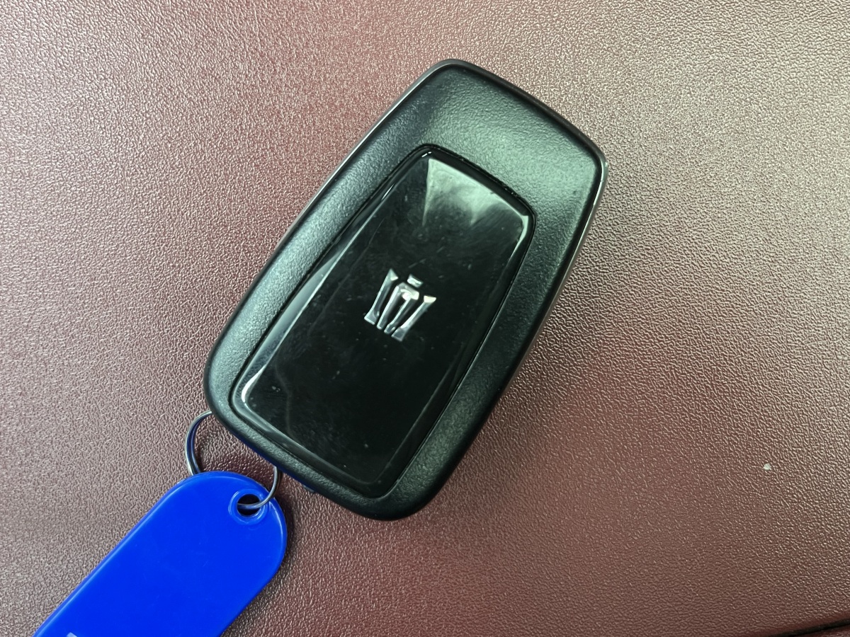 Toyota Crown Kluger 2024 immagine di auto #20