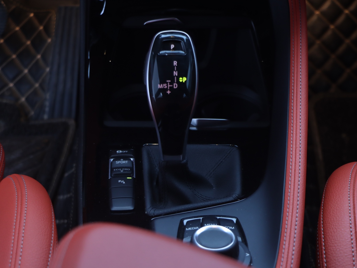 BMW X2 2020 car image #20