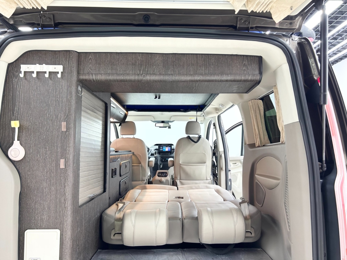 Ford Tourneo 2018 car image #20