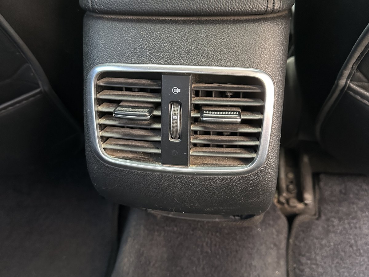 Kia K5 (Imported) 2019 صورة سيارة #20