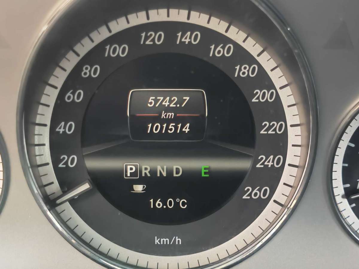 Mercedes-Benz E Class (Imported) 2013 car image #20