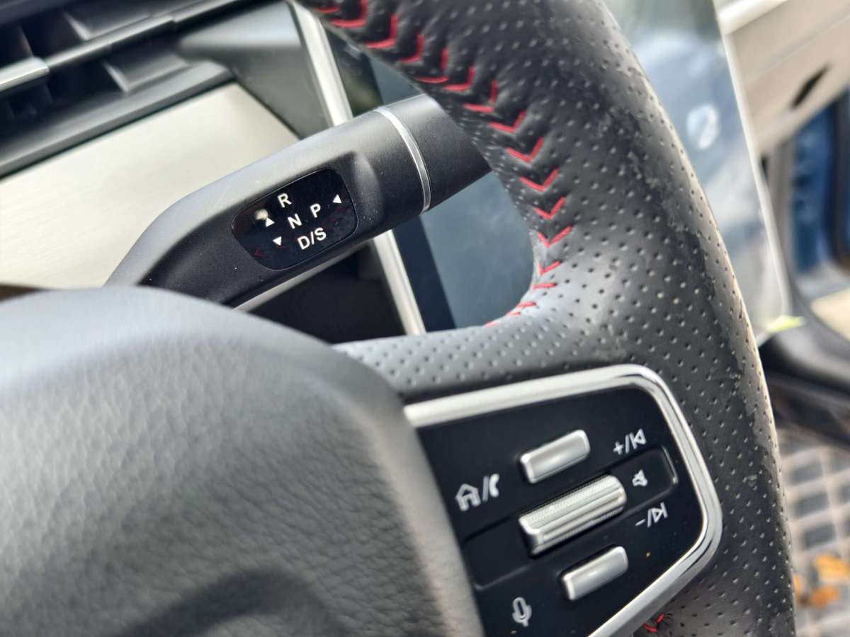 Neta V 2022 imagen de coche #20