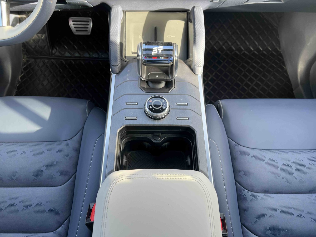 Jetour T2 2024 car image #20