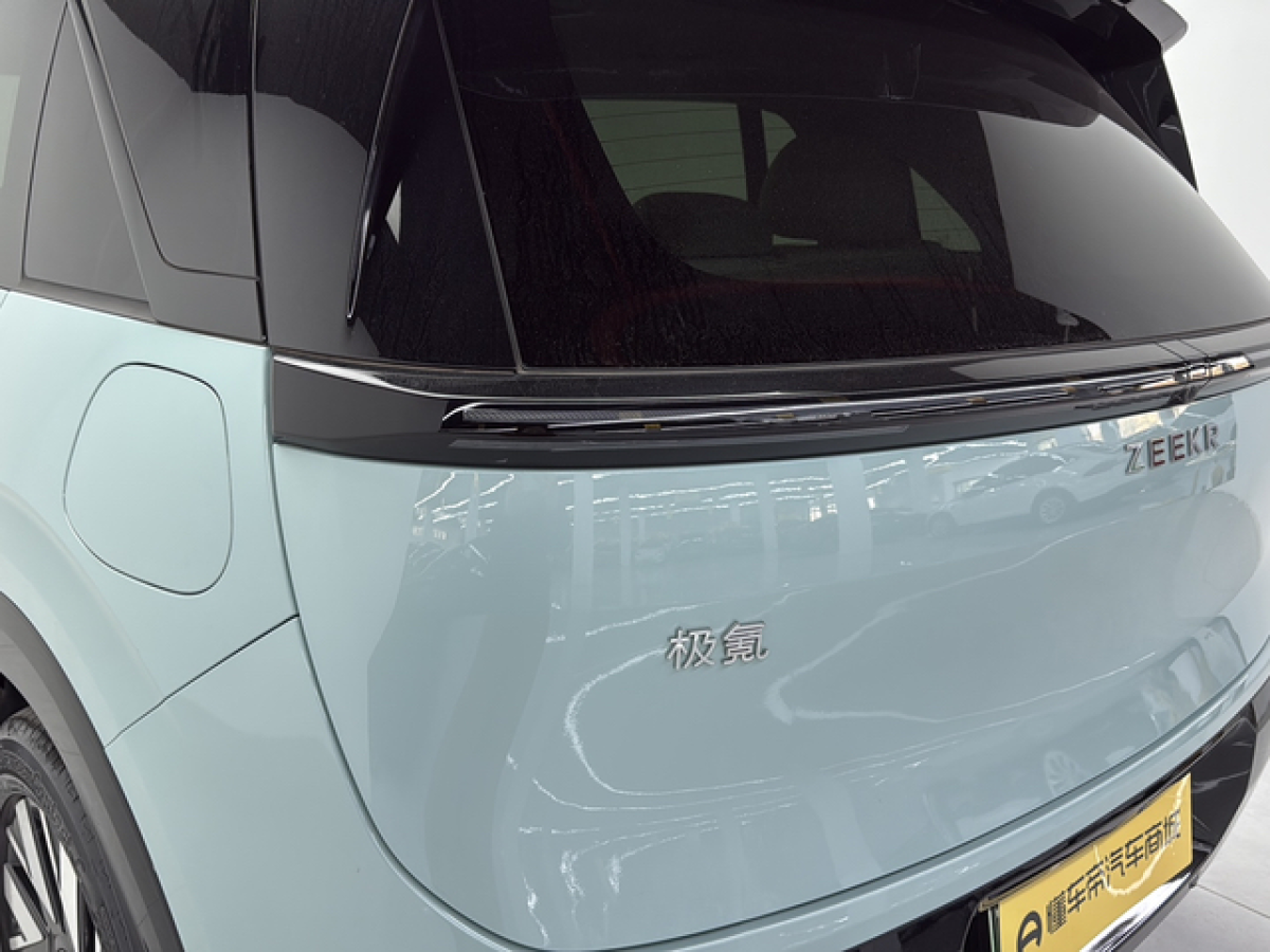 Zeekr MIX 2024 صورة سيارة #20