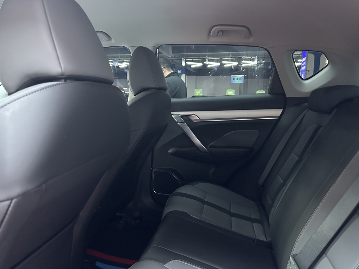 GEELY Coolray 2024 car image #20