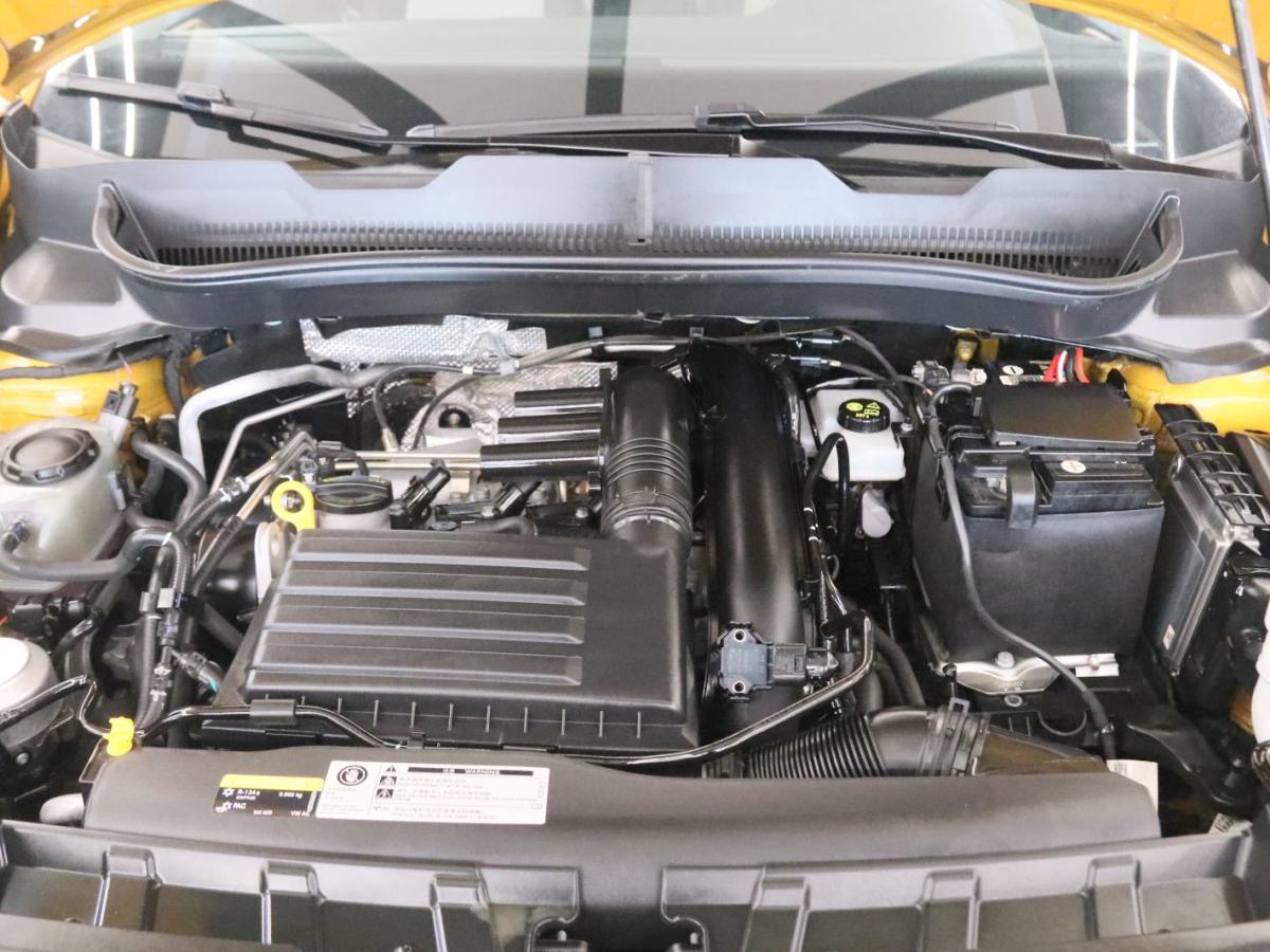 Volkswagen T-Cross 2022 car image #20
