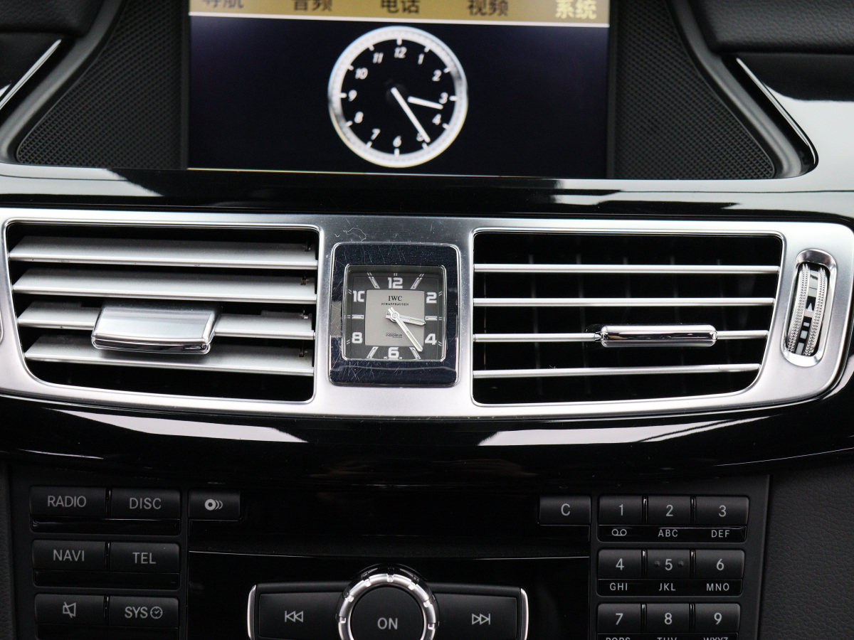 Mercedes-Benz 2012 car image #20