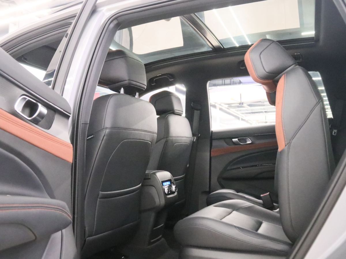 Ford Equator New Energy 2025 #20 Ford Equator New Energy 2025 car image #20