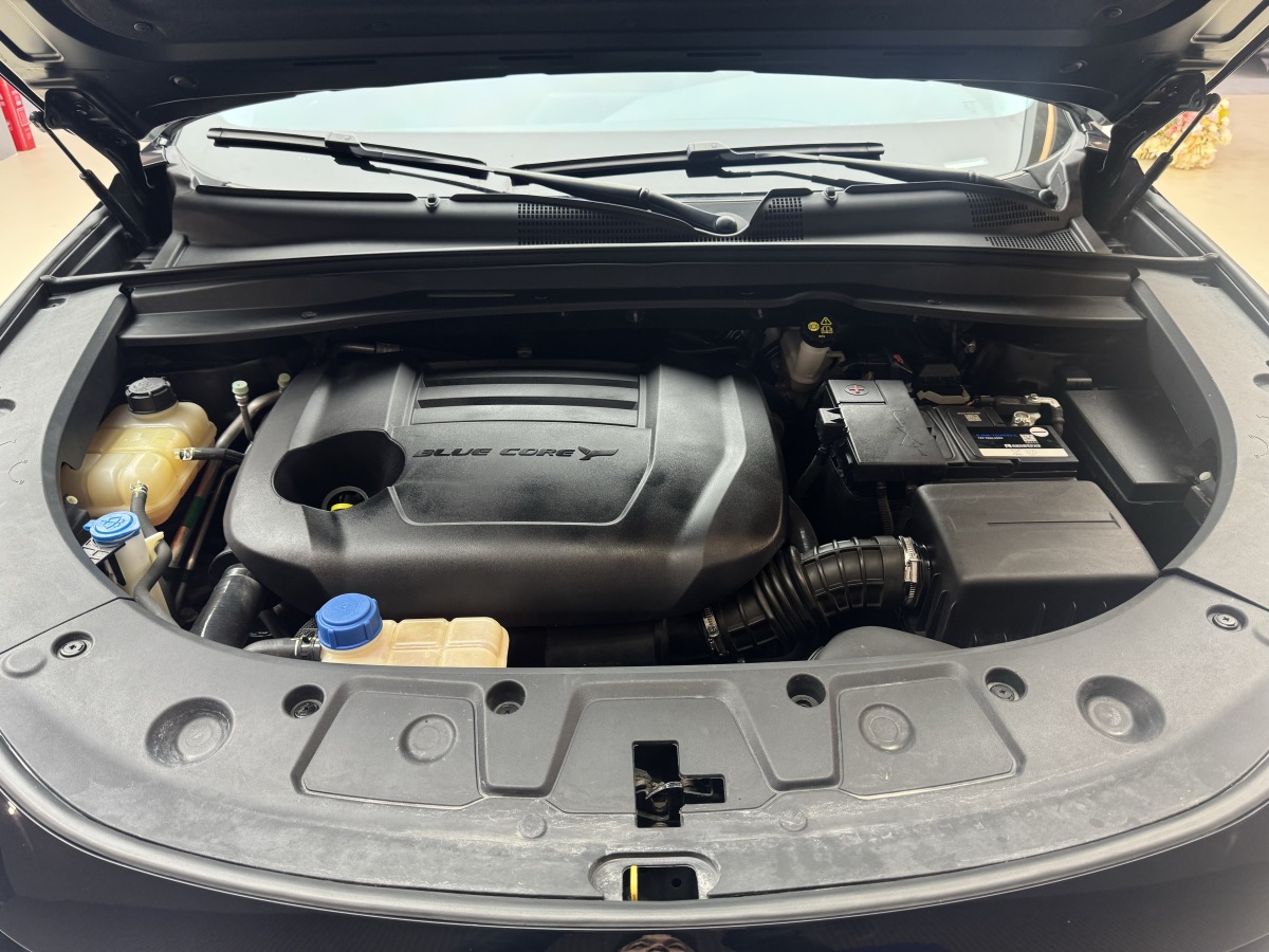 Changan UNI-K 2023 car image #20