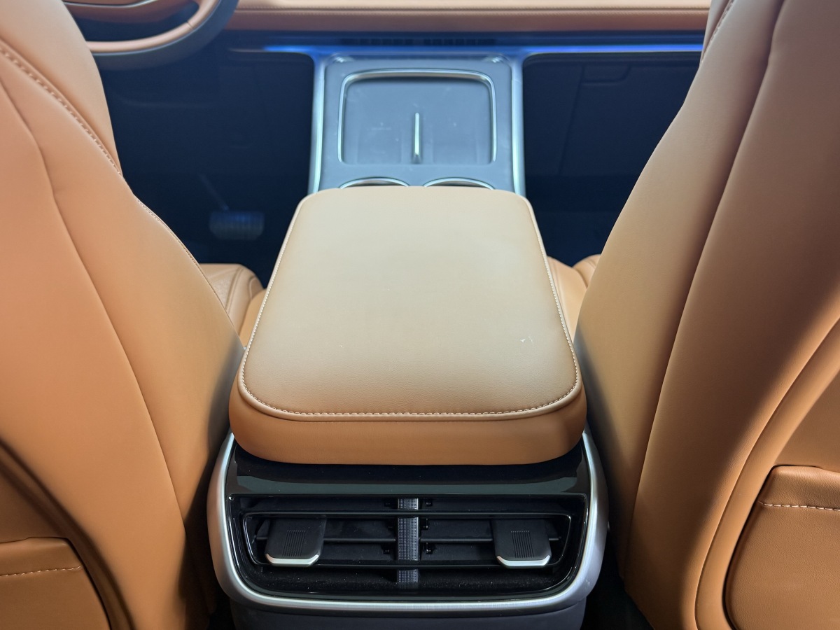 Xpeng G9 2025 #20 Xpeng G9 2025 immagine di auto #20