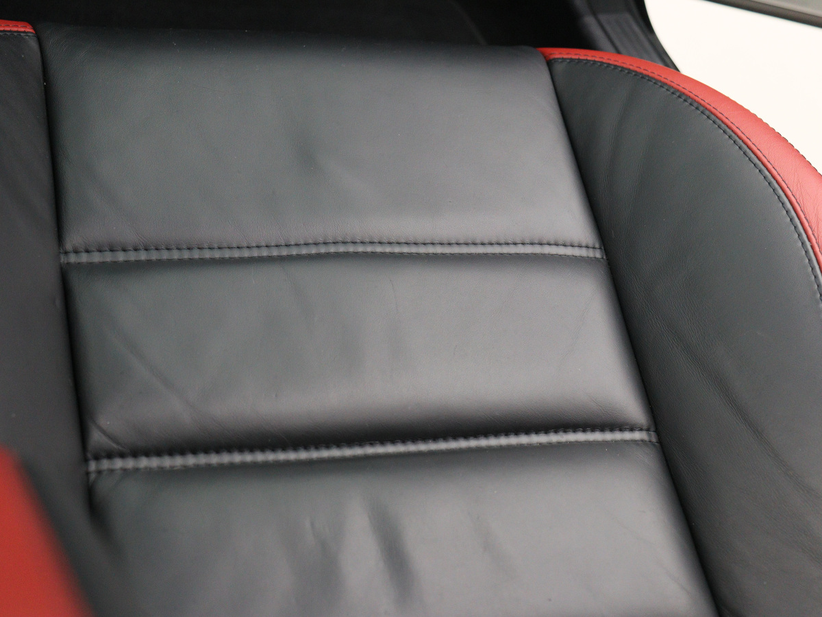 Mercedes-Benz C AMG 2010 image de voiture #20