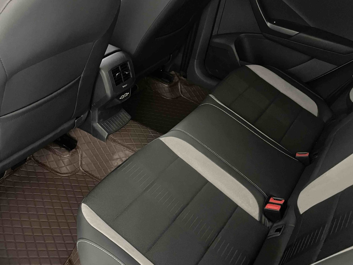 Volkswagen T-Roc 2022 #20 Volkswagen T-Roc 2022 car image #20