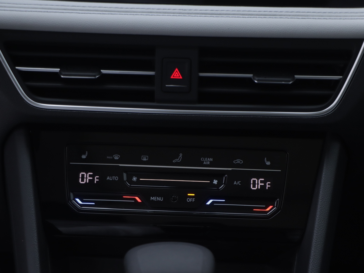 Volkswagen Tiguan L New Energy 2025 car image #20