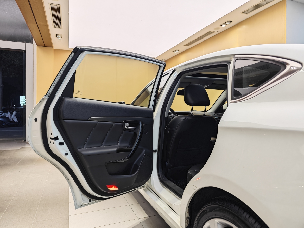 GAC Trumpchi GA6 2018 #20 GAC Trumpchi GA6 2018 car image #20