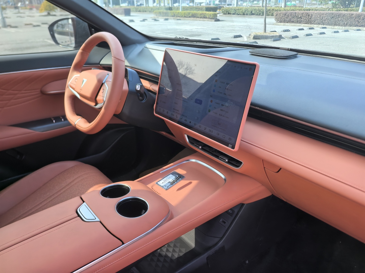 Deepal S07 2025 #20 Deepal S07 2025 car image #20