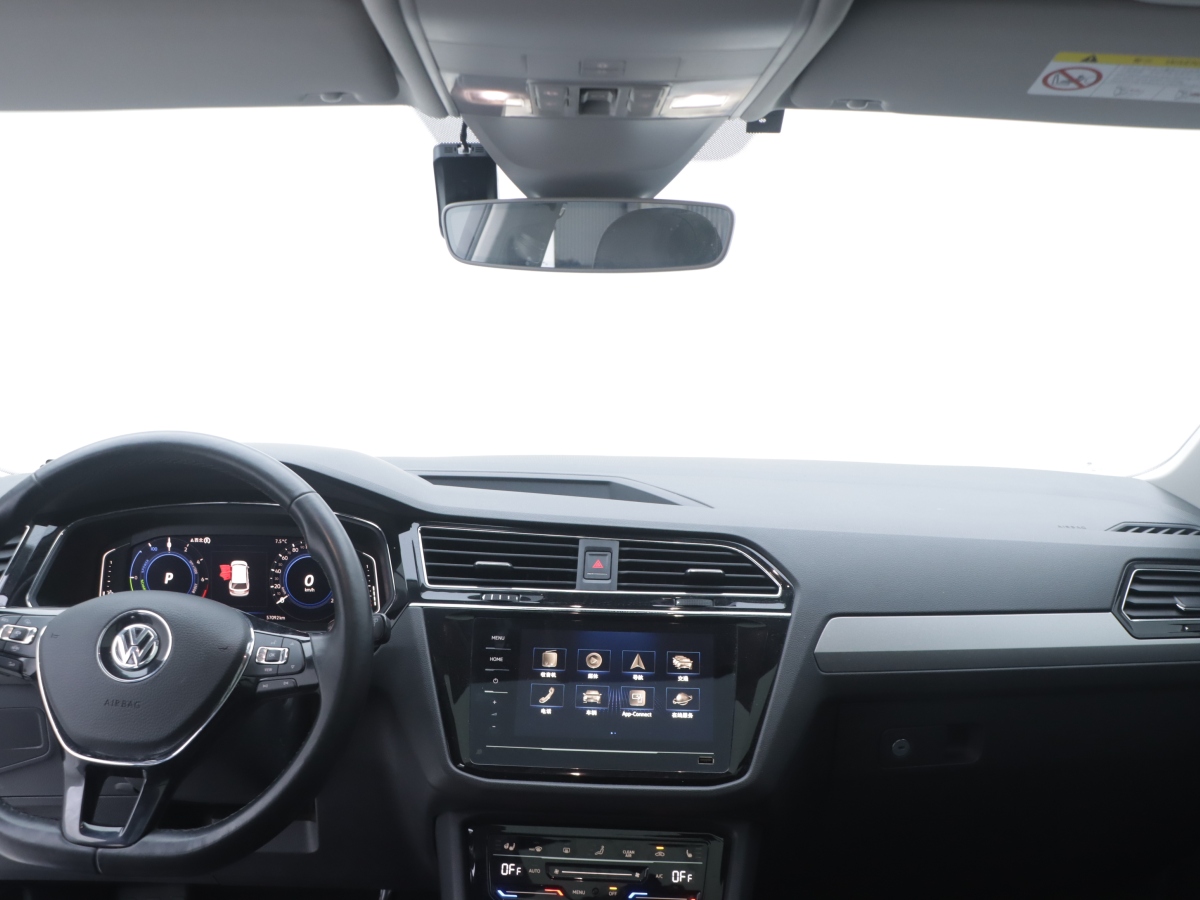 Volkswagen Tiguan L New Energy 2020 изображение автомобиля #20