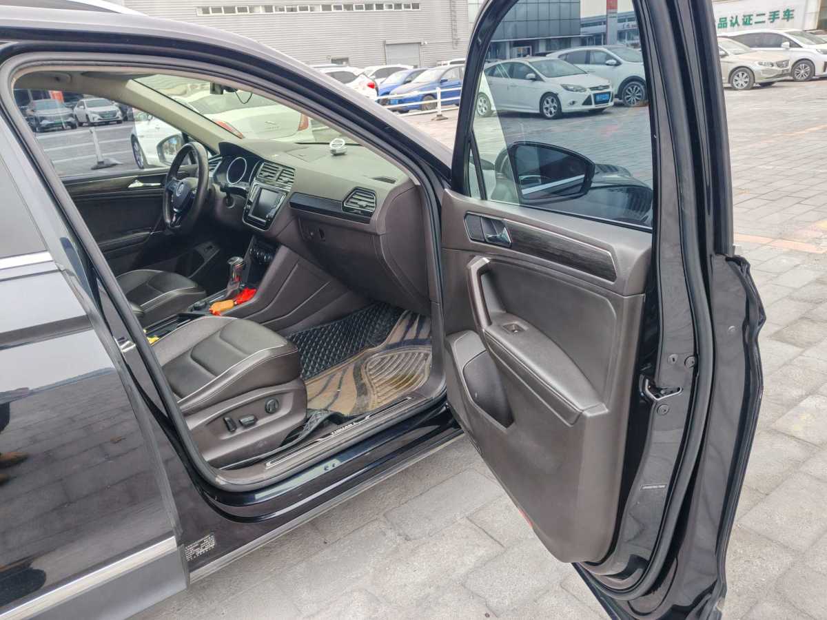 Volkswagen Tiguan X 2017 car image #20