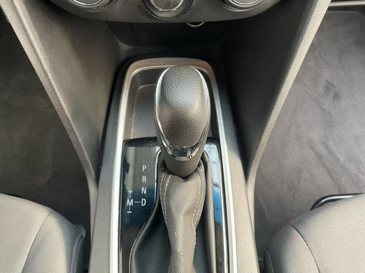 Chevrolet Cavalier 2018 car image #20