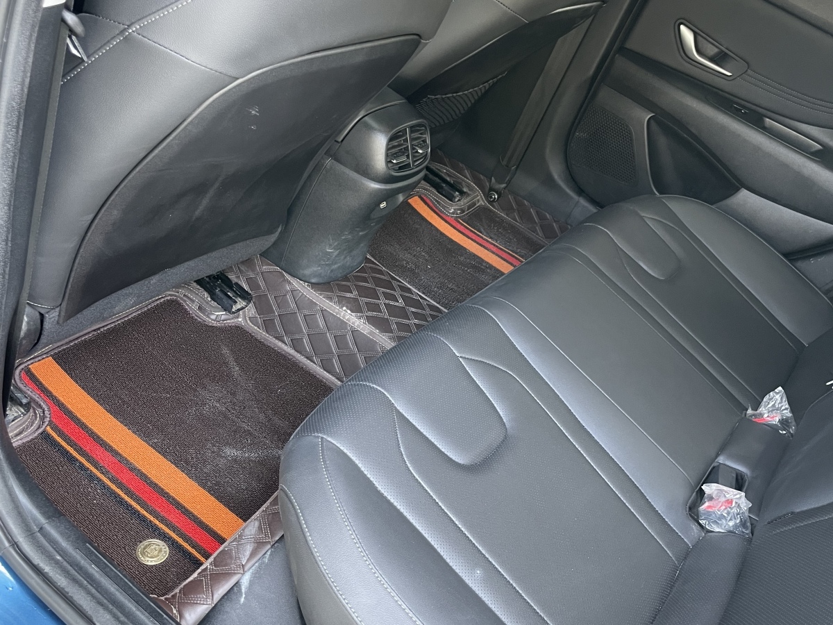 Hyundai Elantra 2023 car image #20