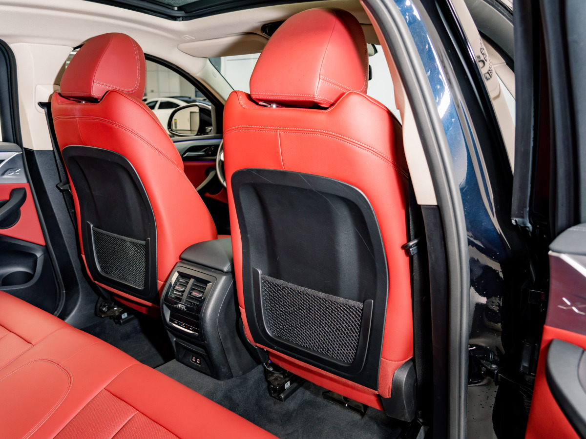 BMW X4 2023 image de voiture #20