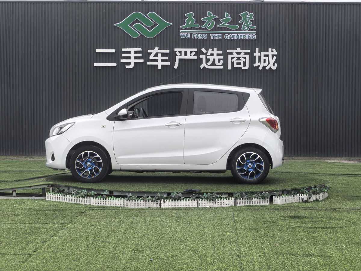 Changan BenBen EV 2018 صورة سيارة #20