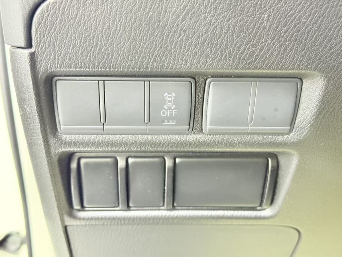 日产 途乐 2017 汽车图片 #20