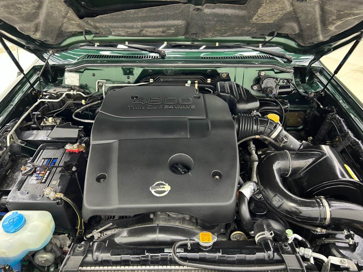 日产 途乐 2004 汽车图片 #20